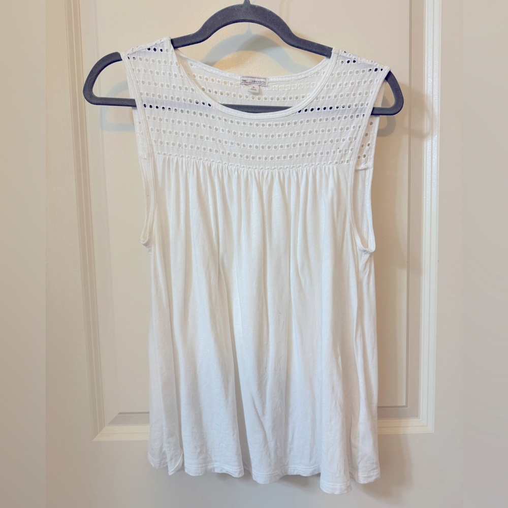 Gap Sleeveless Cotton Tank With Eyelet Details